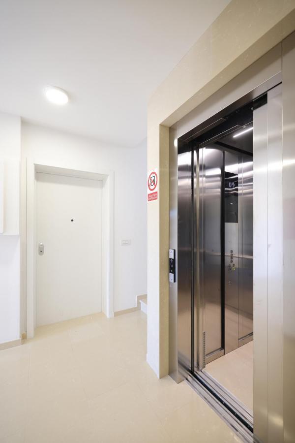 Leonardo Luxury Residence 2 Penthouse With Jacuzzi Zadar Ngoại thất bức ảnh