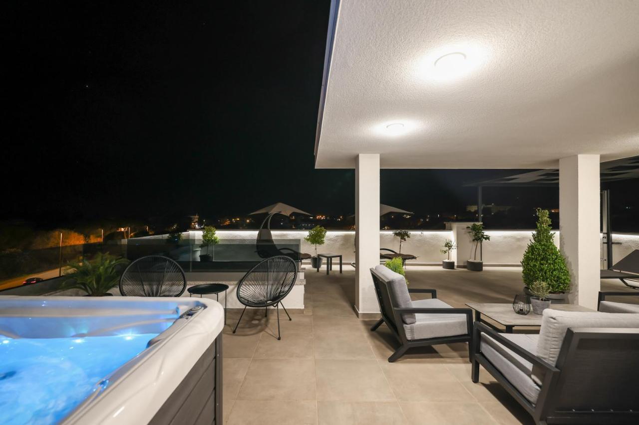 Leonardo Luxury Residence 2 Penthouse With Jacuzzi Zadar Ngoại thất bức ảnh